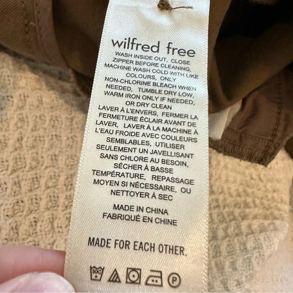 Wilfred Free Aritzia Dion Pant size 4 brown women’s pleated wide leg pants - Picture 11 of 12